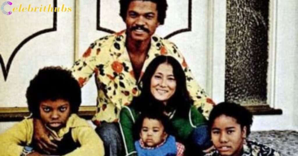 Teruko Nakagami and Billy Dee Williams Kids